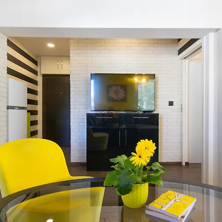 Sunflower By Rv Apartment Varna