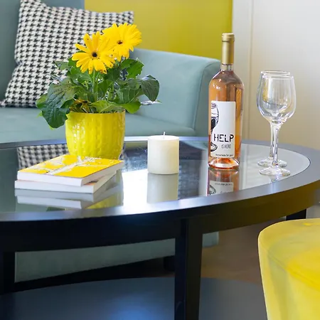Sunflower By Rv Appartement *